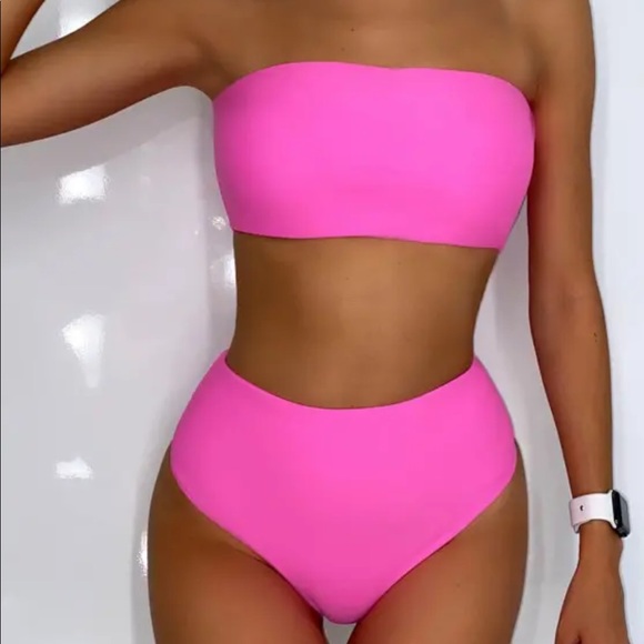 High waisted strapless bikini